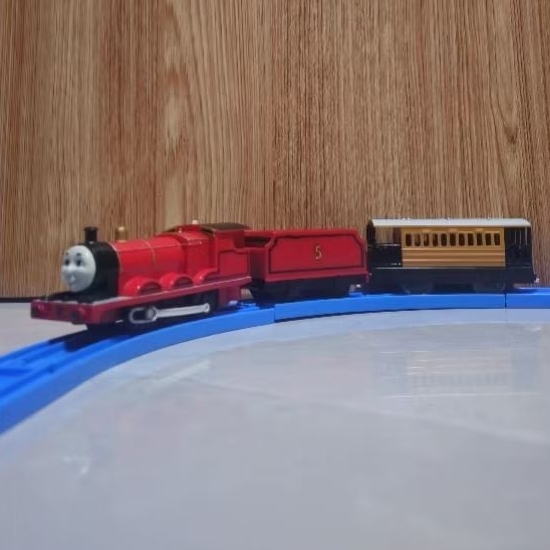 Thomas Tomy Plarail T-05 James