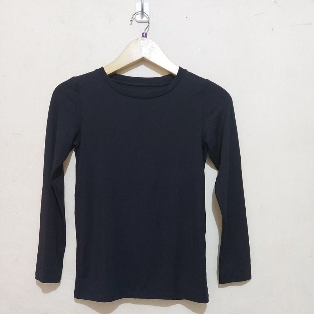 Tshirt Heattech extrawarm crew neck untuk anak UNI*140