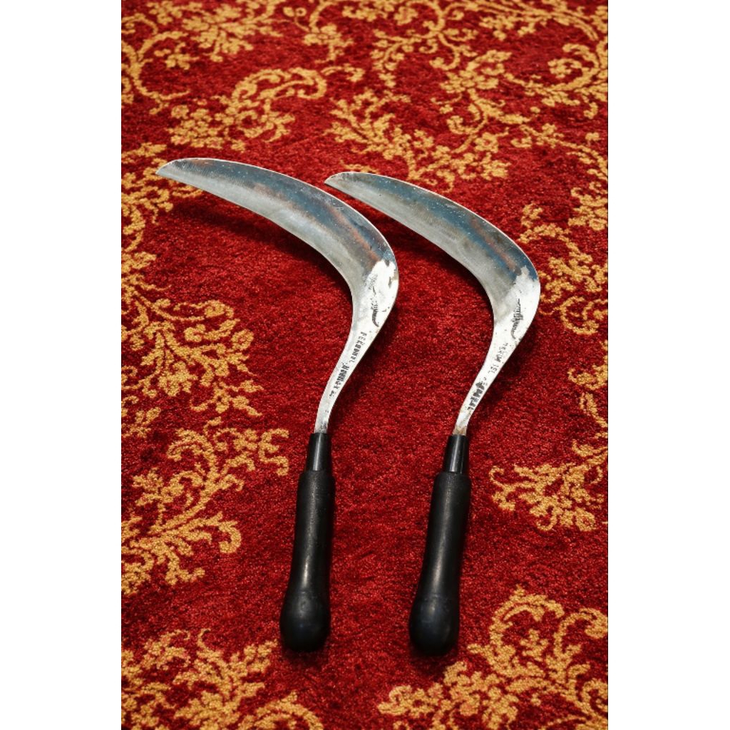 arit rumput cap buaya original kualitas super tajam bahan baja per