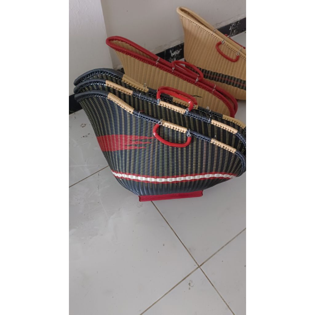 kiso ayam model angsa premium rangka kulit bambu