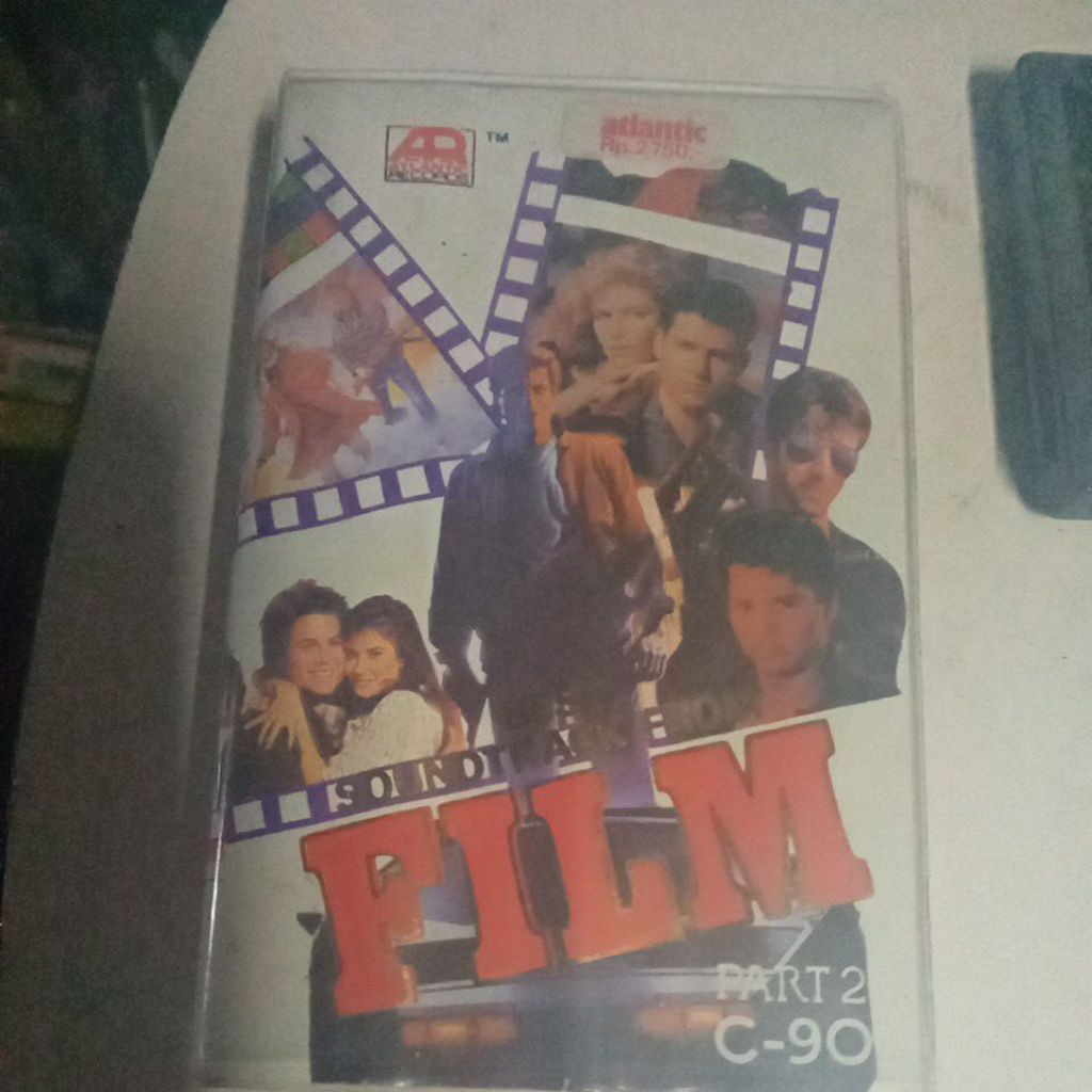 kaset pita BEST SOUNDTRACK SB112