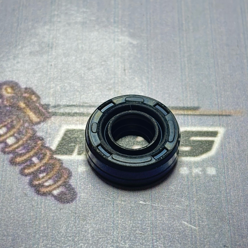 MBS BKS   TKR Seal Shock Breaker Belakang  Vario 110 125 150 Beat Scoopy PCX ADV Moped Supra X 125 F