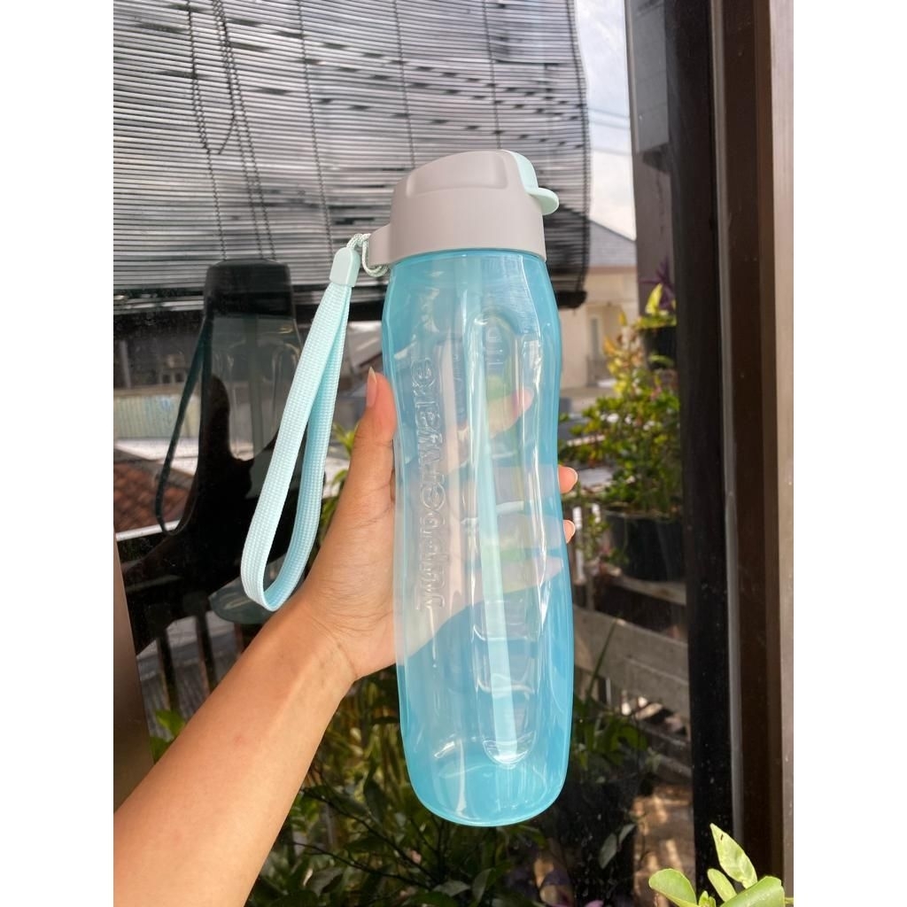 Eco bottle 750ml with straw Tupperware
