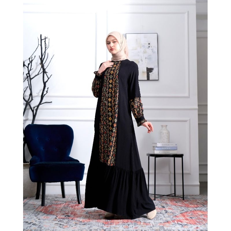 AURELLE by Amelie Gamis Dress Modern dan Kekinian dengan Desain Simple dan Elegan Mewah dan Berkelas