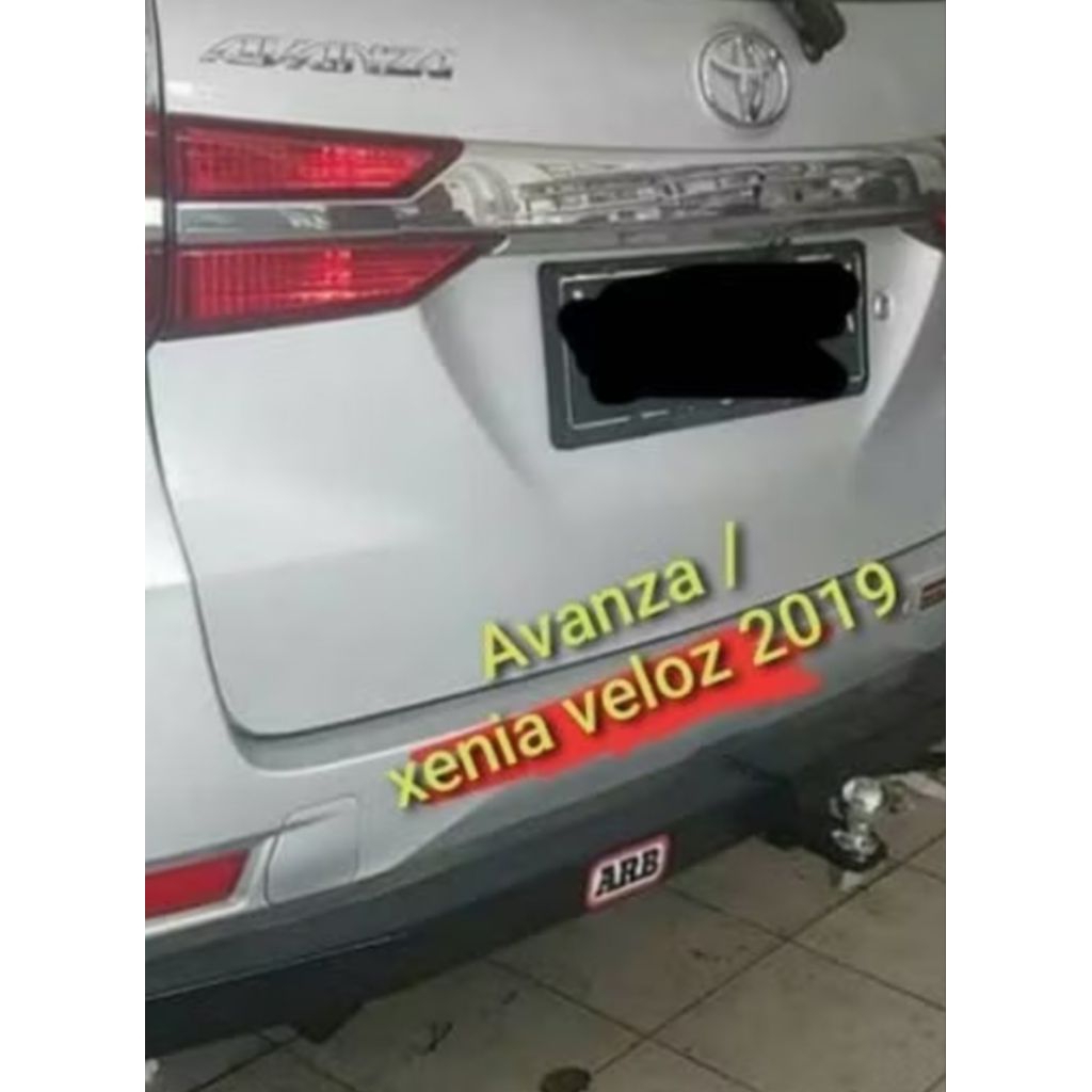 Tutup Towing Bemper Belakang Avanza Xenia Veloz 2019 BZ 210/230 ori