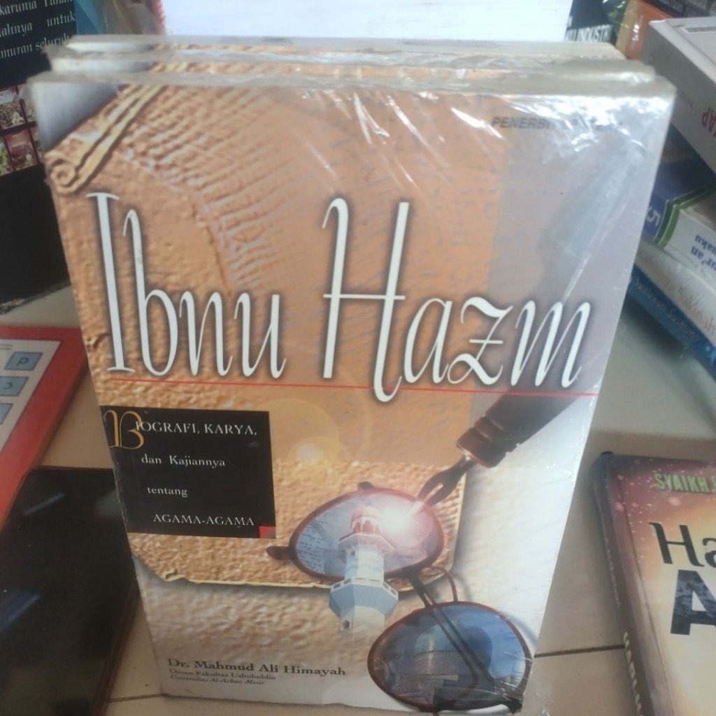 IBNU HAZM ,BIOGRAFI DAN KAJIANNYA TENTANG AGAMA - AGAMA.ORIGINAL