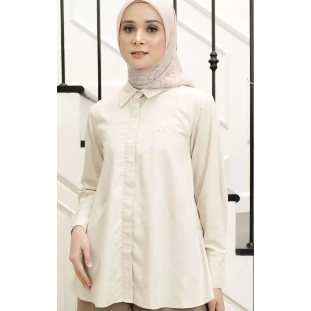 wearing klamby lucy shirt sweet cream