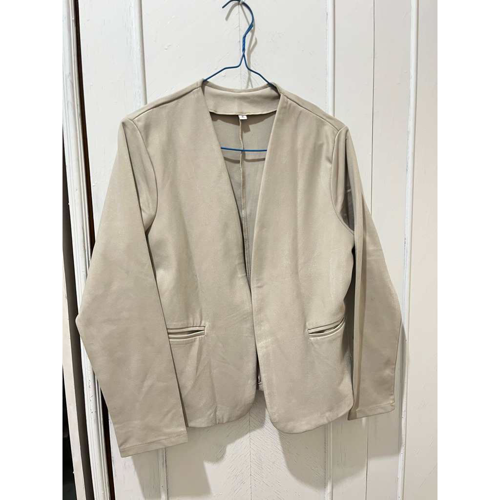 blazer cream