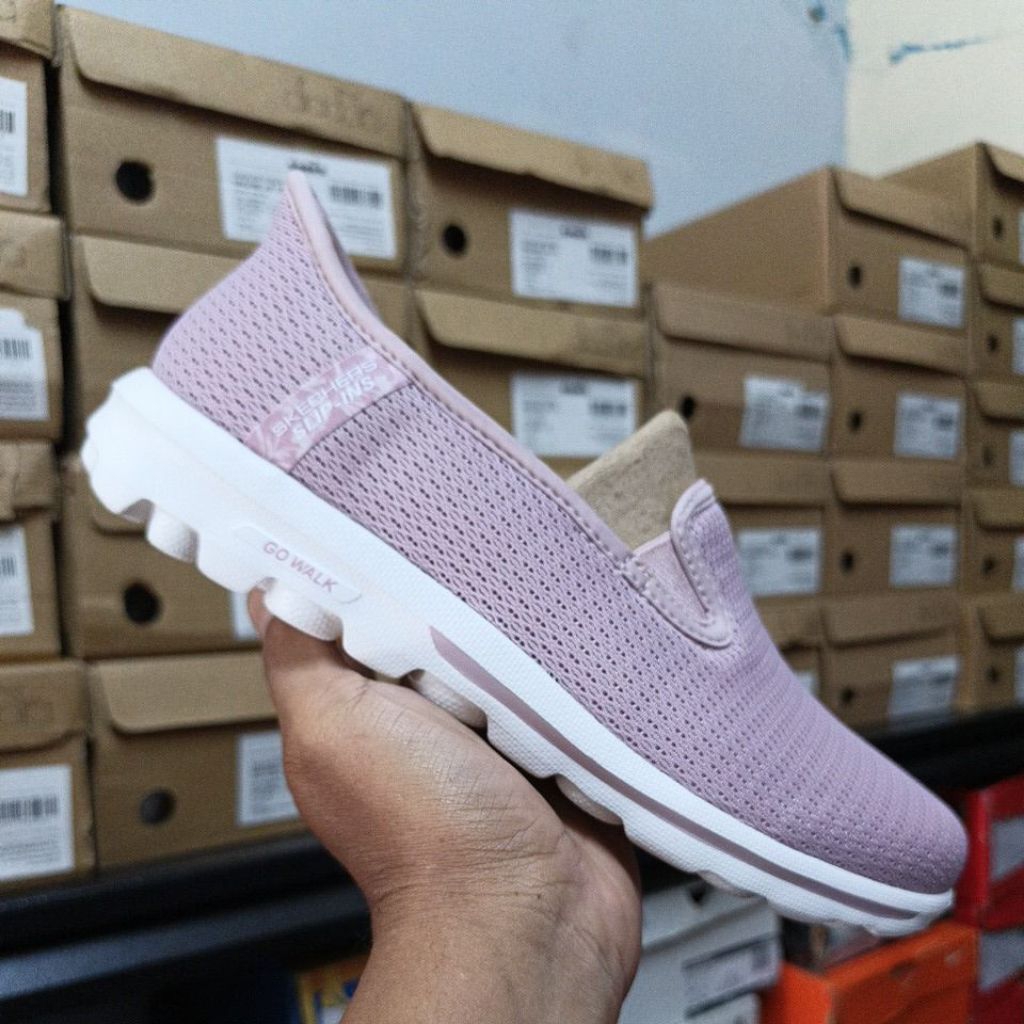 Sepatu Skechers Go walk Joy Vela Light Pink Slip ins Original Sport Station