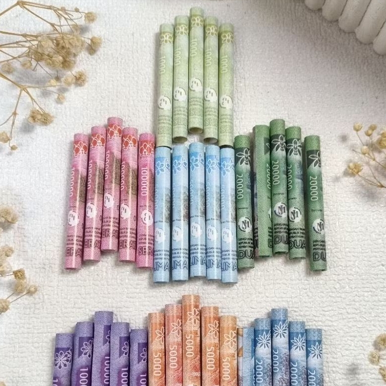 Replika uang mainan duit gulungan bahan mahar hiasan mahar dekorasi mahar