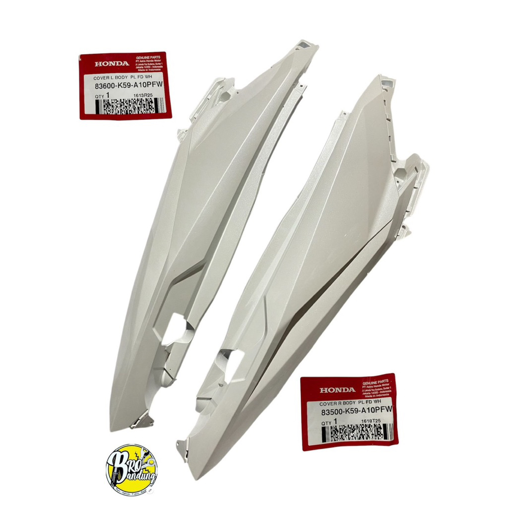 Cover Body Belakang Honda Vario 125 150 LED old Lama K59 Putih ori original ahm 83500k59a10pfw 83600