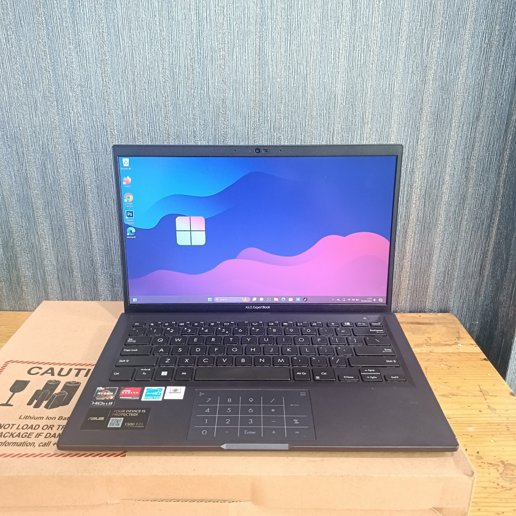 Laptop Asus ExpertBook L1400CDAY, Amd Ryzen 3 - 3250U, 8/256b, Biru Navy