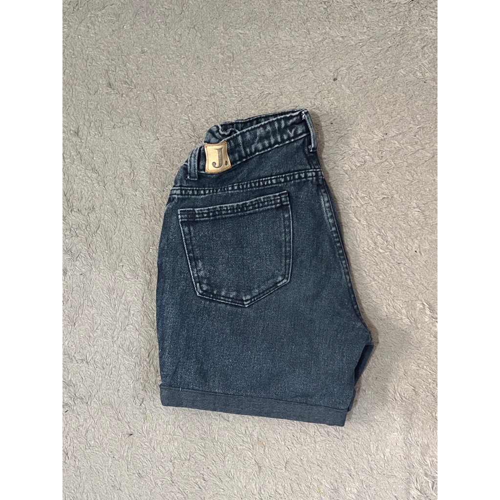 Preloved Hotpans Jiniso