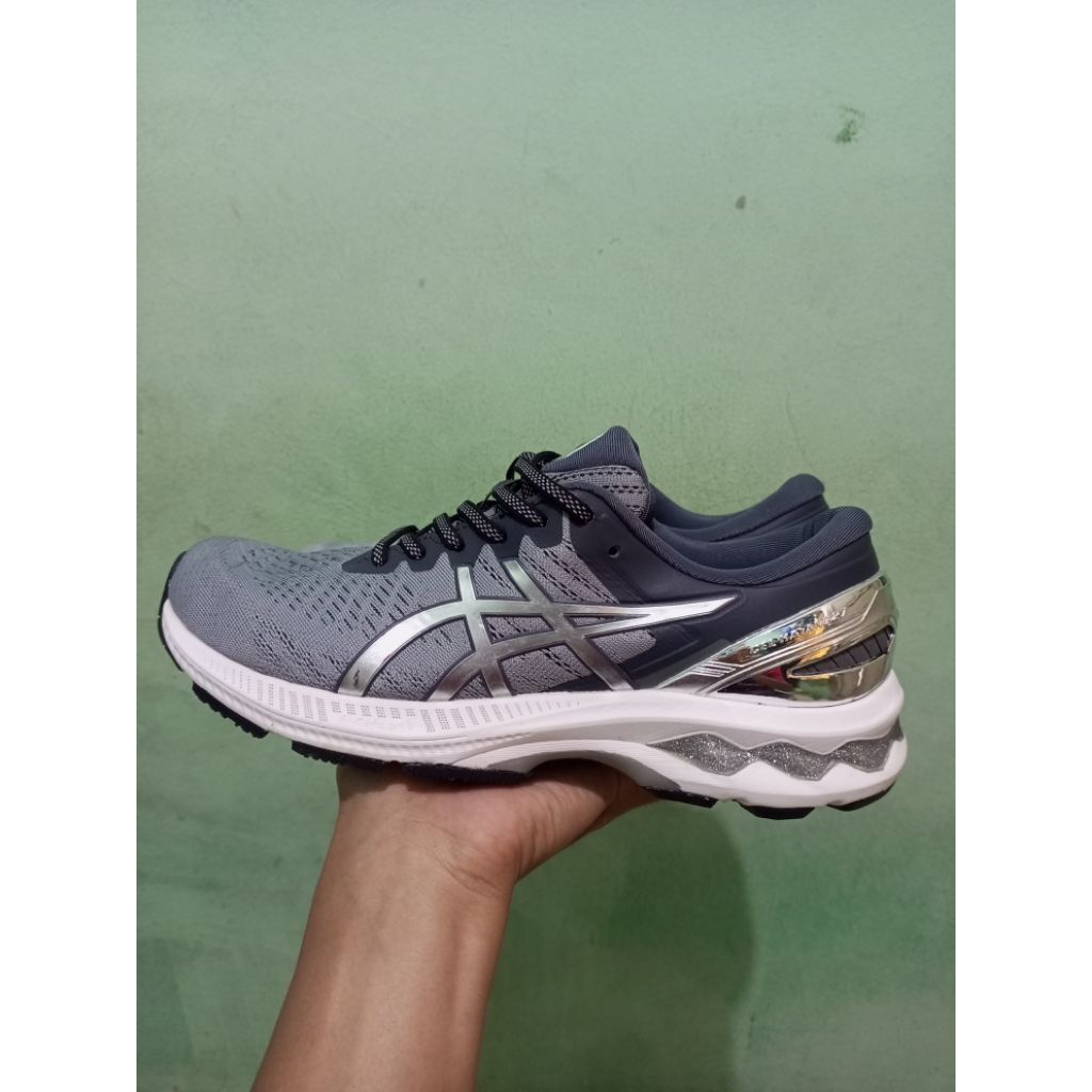 asics gel kayano 27