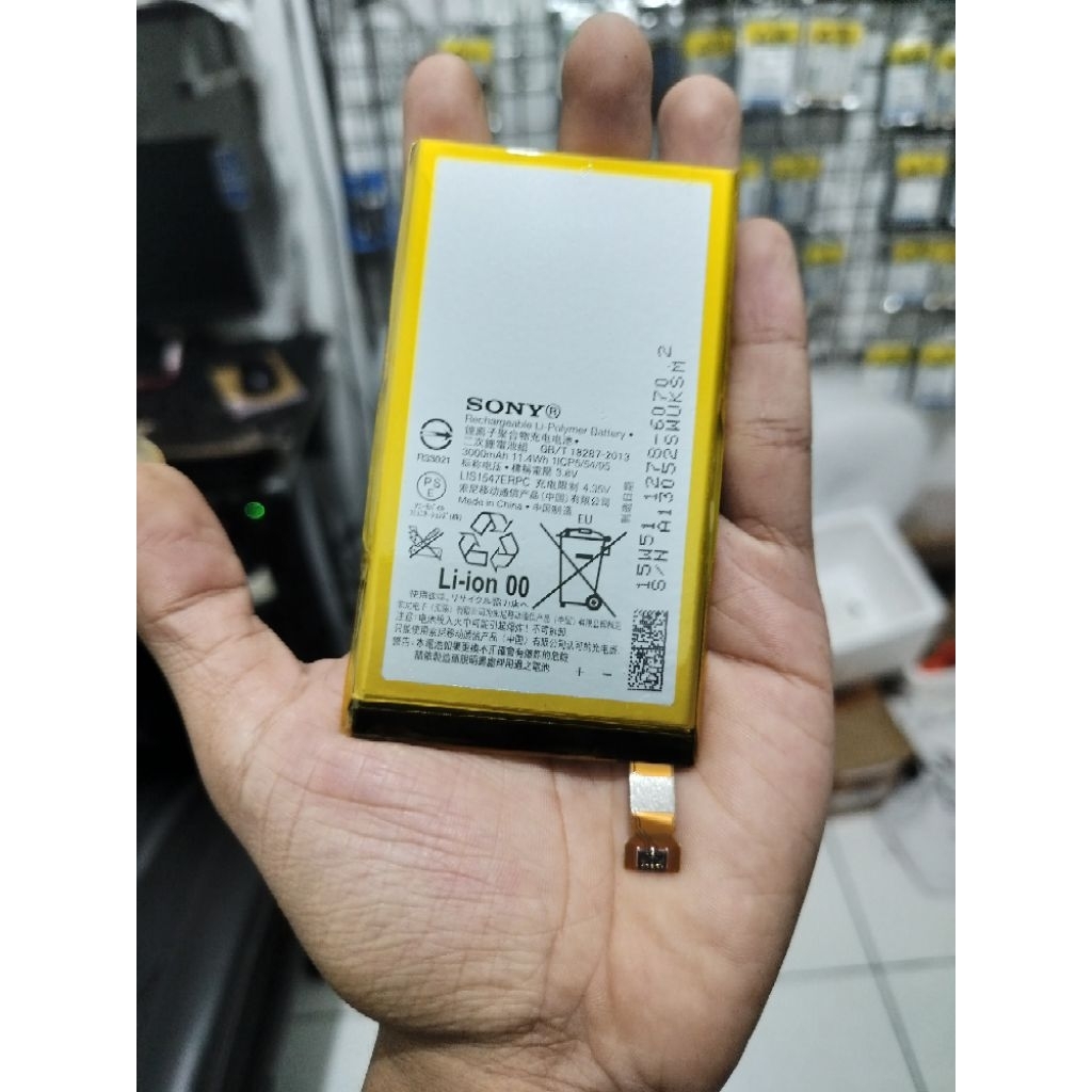 Baterai Battery SONY LIS1547ERPC For Type Xperia Z2 MINI , Z2 COMPACT , Z2A DOCOMO , A2 DOCOMO , ZL2