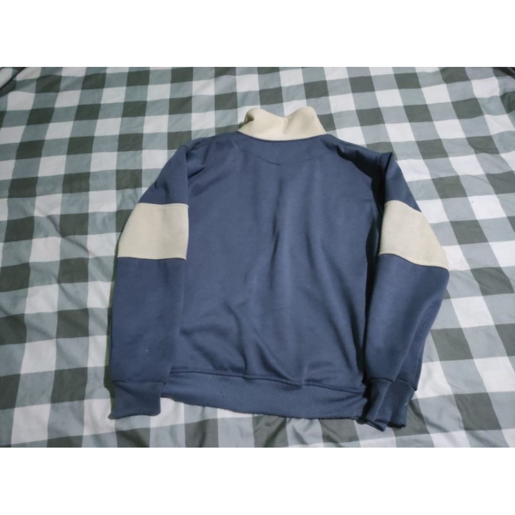 Crewneck Halfzip Sweater second