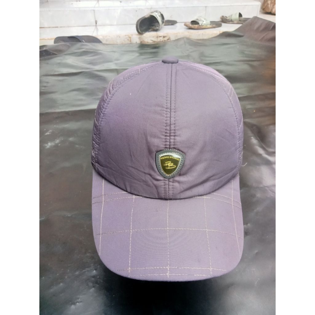 Topi outdoor Pierre Balmain