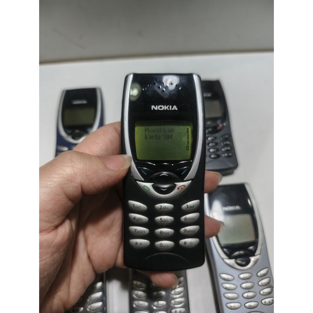 NOKIA 8210 ORIGINAL NORMAL SIAP PAKAI HP JADUL UNIK LANGKA