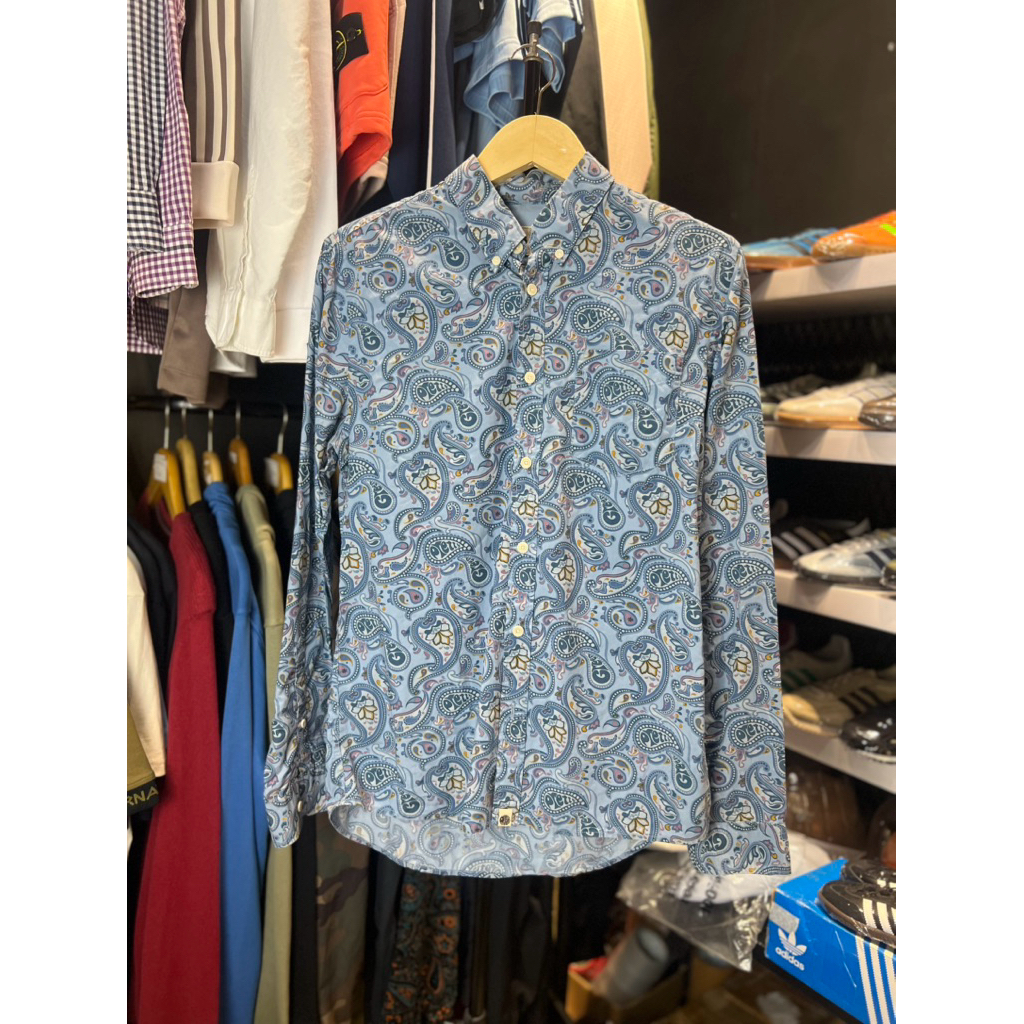 Buttondown Pretty Greeen Paisley Blue Originals