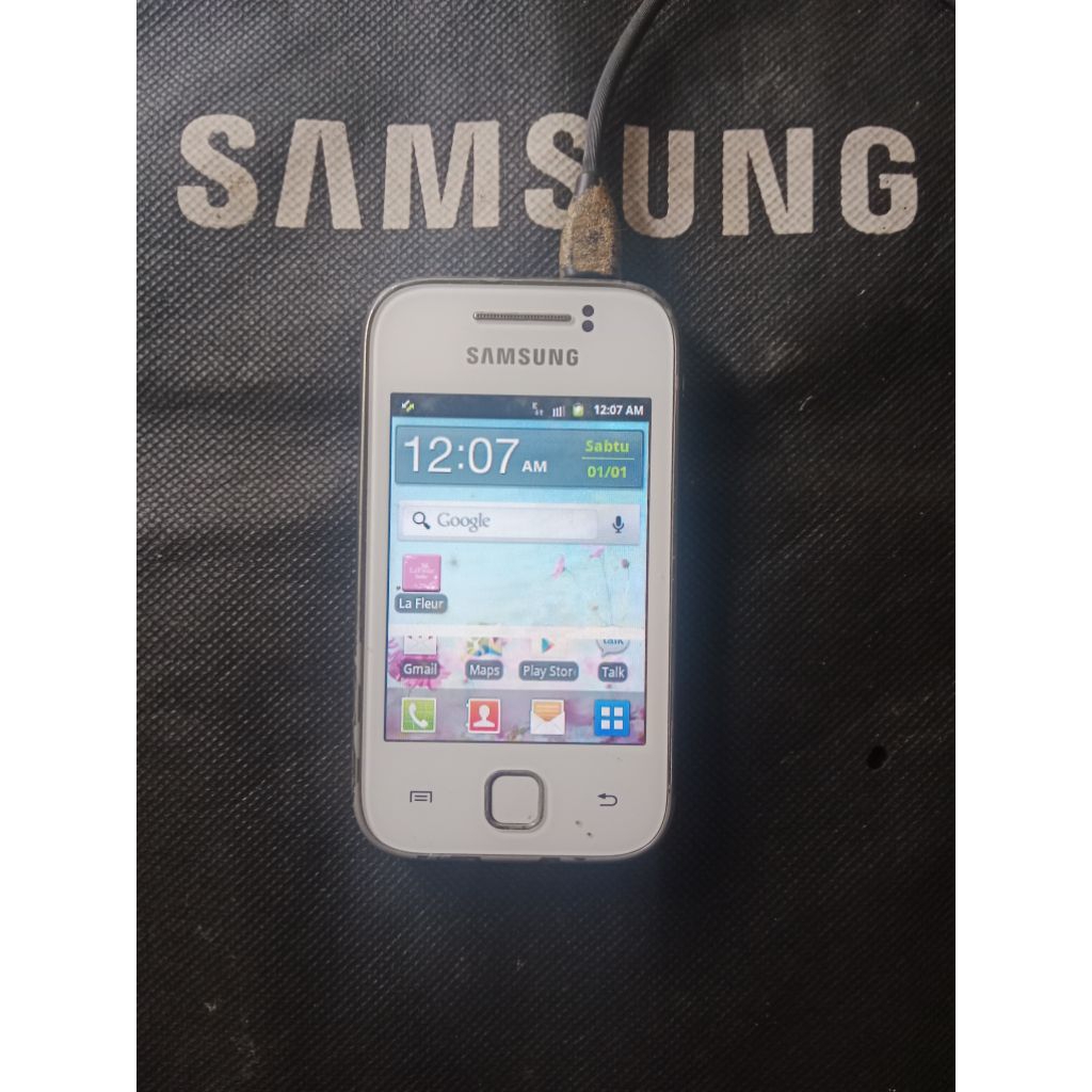 samsung jadul young s5360 minus lcd garis