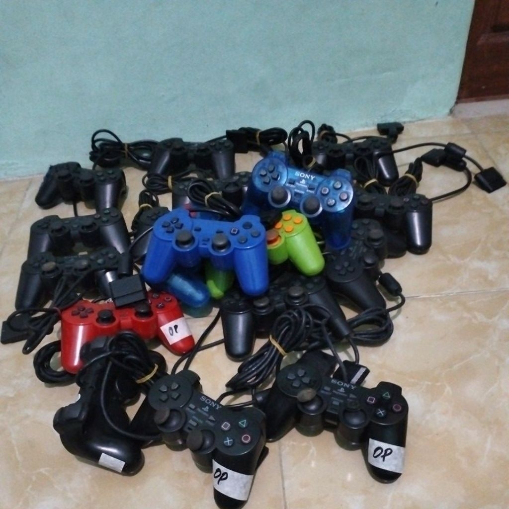 stik PS2 Rusak untuk kanibalan