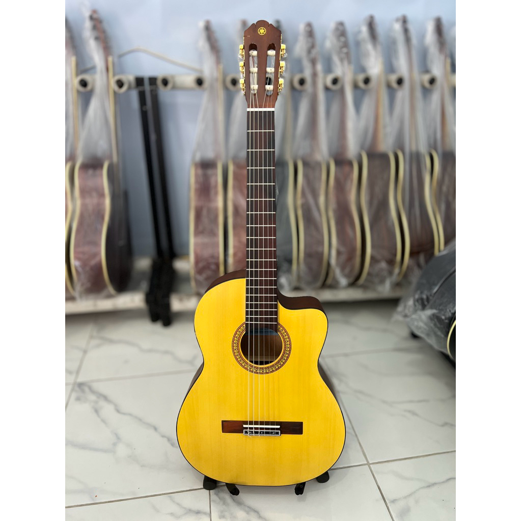 gitar klasik / clasic ymh ,  cord kulitas premium murah mantab harga obral