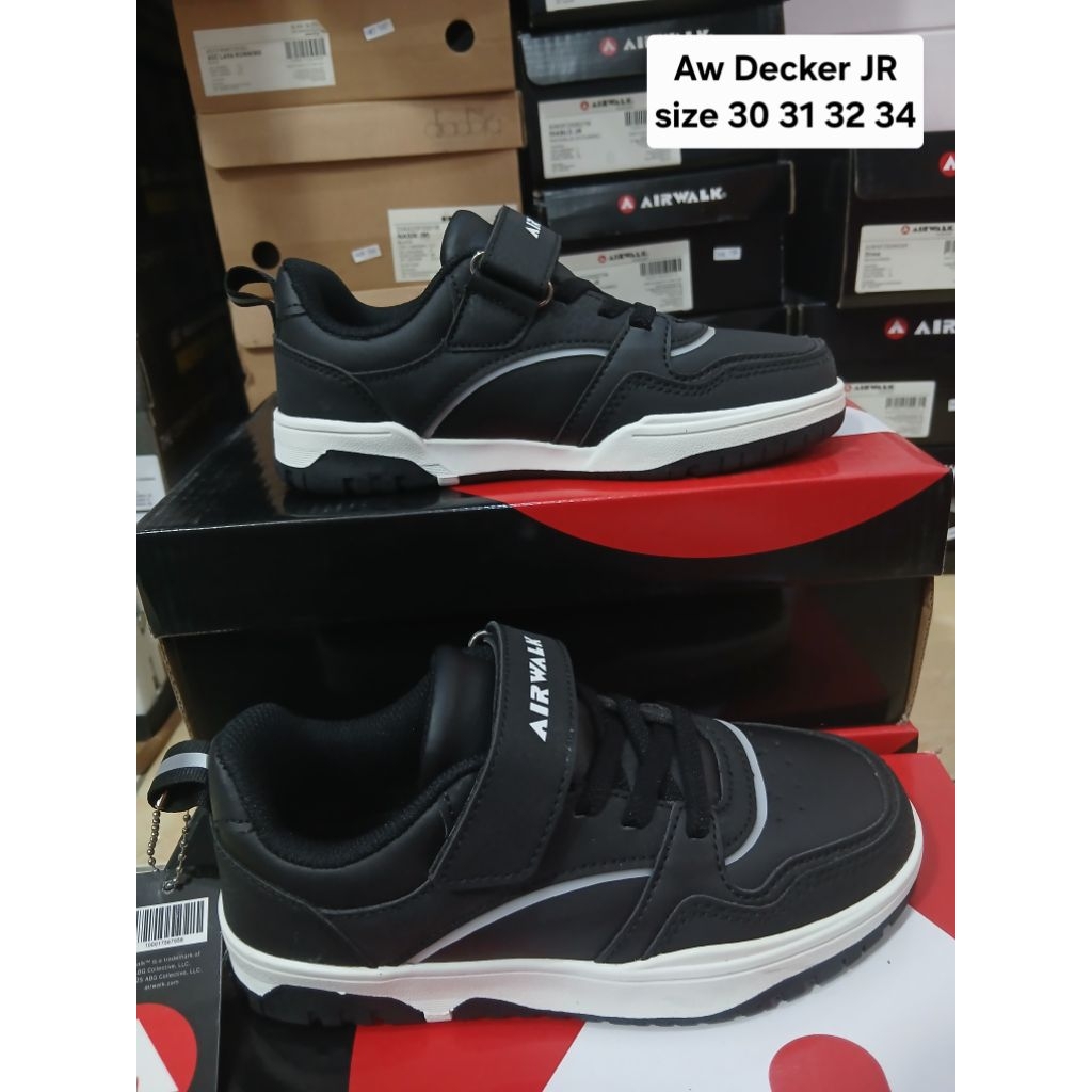 Sepatu Airwalk anak Decker Jr size 30 31 32 34
