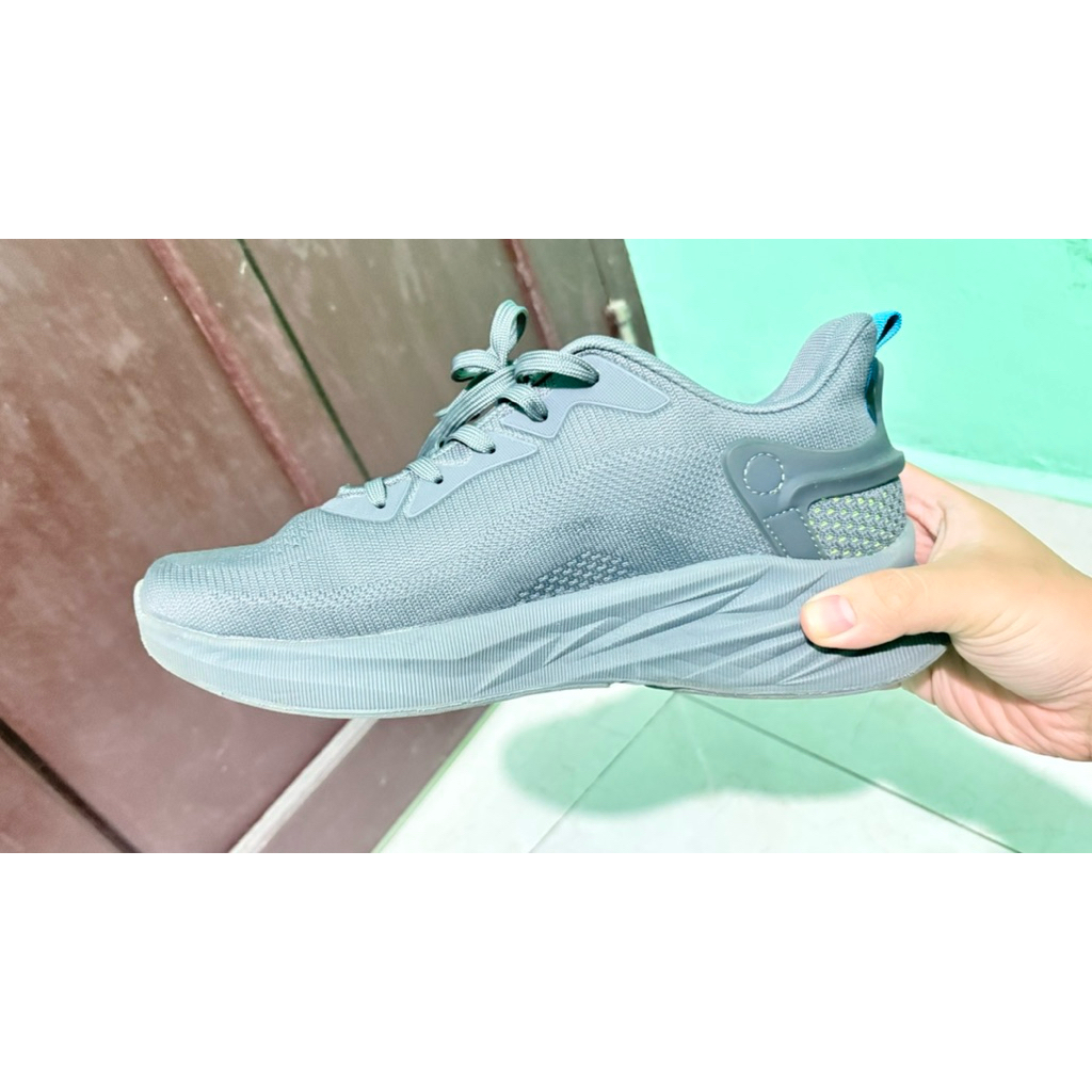 Sepatu Kanky Size 45