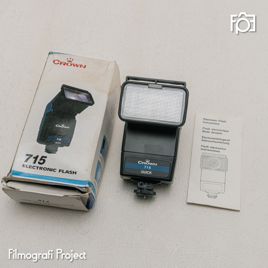Flash Crown 715 | New Old Stock - Flash Eksternal Untuk Kamera Analog 35mm Fujica M1 Ricoh Pentax da