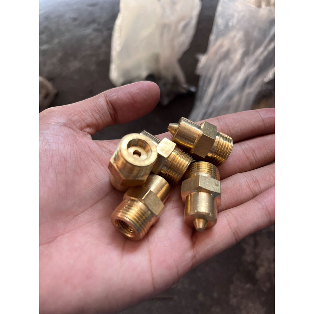 nepel pentil air shaft drat 1/4”inch kuningan