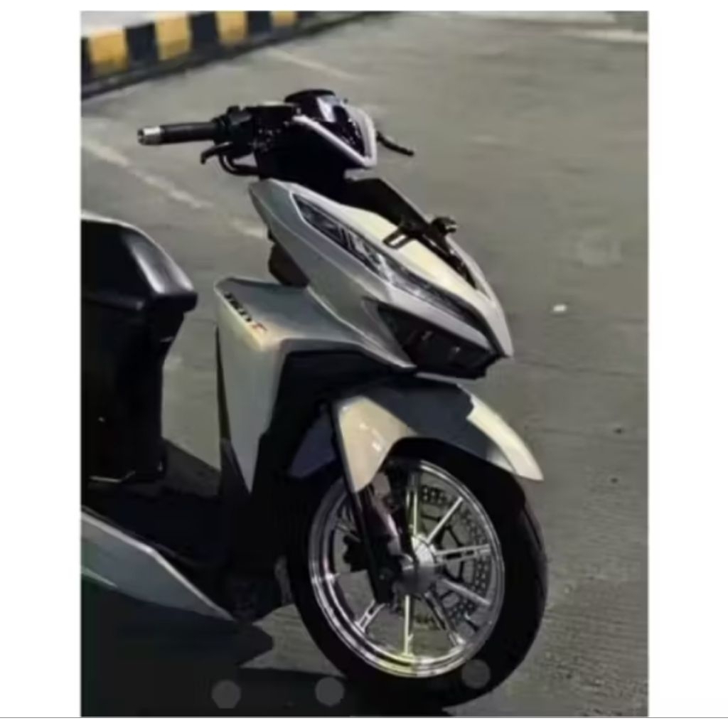 Cat Silver Lembayung Gold Metalik Bahan PU Polyuretane