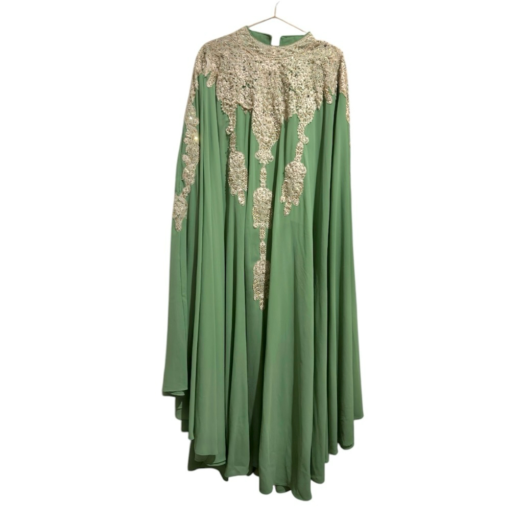 Preloved LIKENEW - KAFTAN/GAMIS/ bahan ceruty babydoll mewah include inner real pict