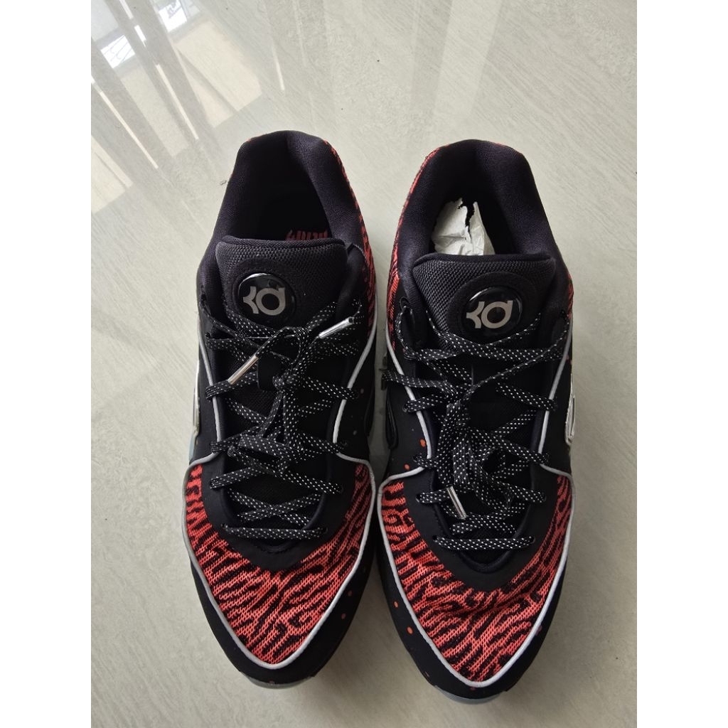 NIKE KD 16 EP BLACK/METALLIC SILVER