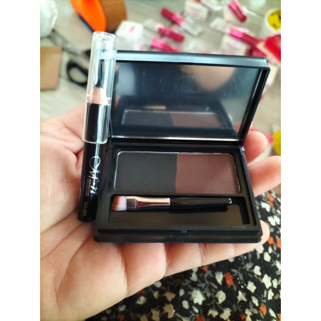 Eyebrow MN Eyebrow Powder MN Menow Beauty