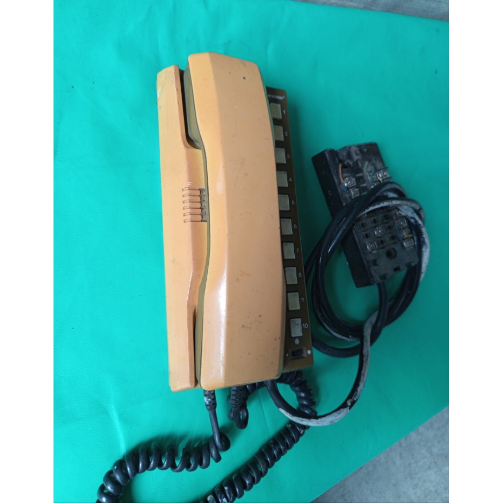 telephone jadul bekas