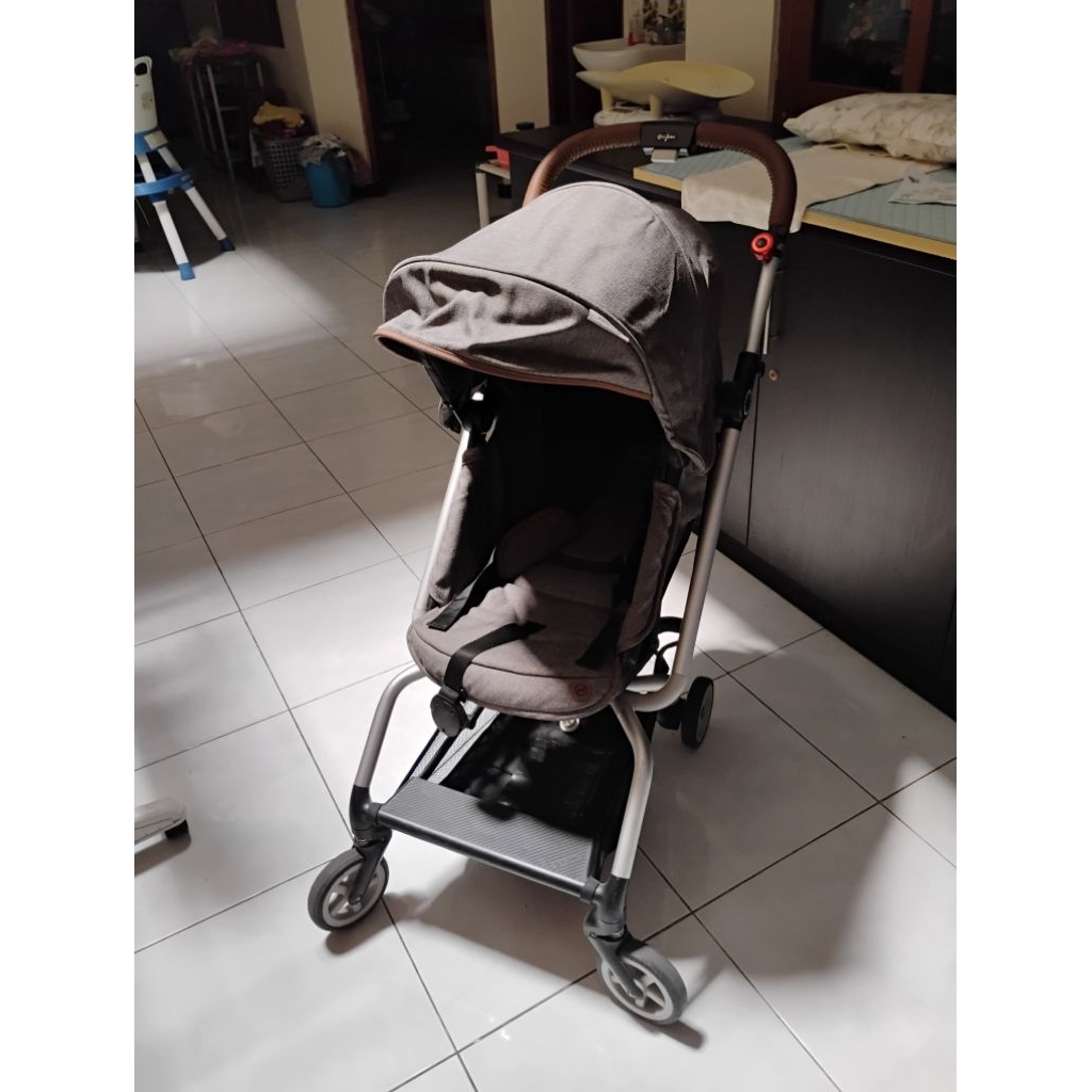 Preloved Stroller Cybex Eezy S Twist Grey Kondisi Mulus