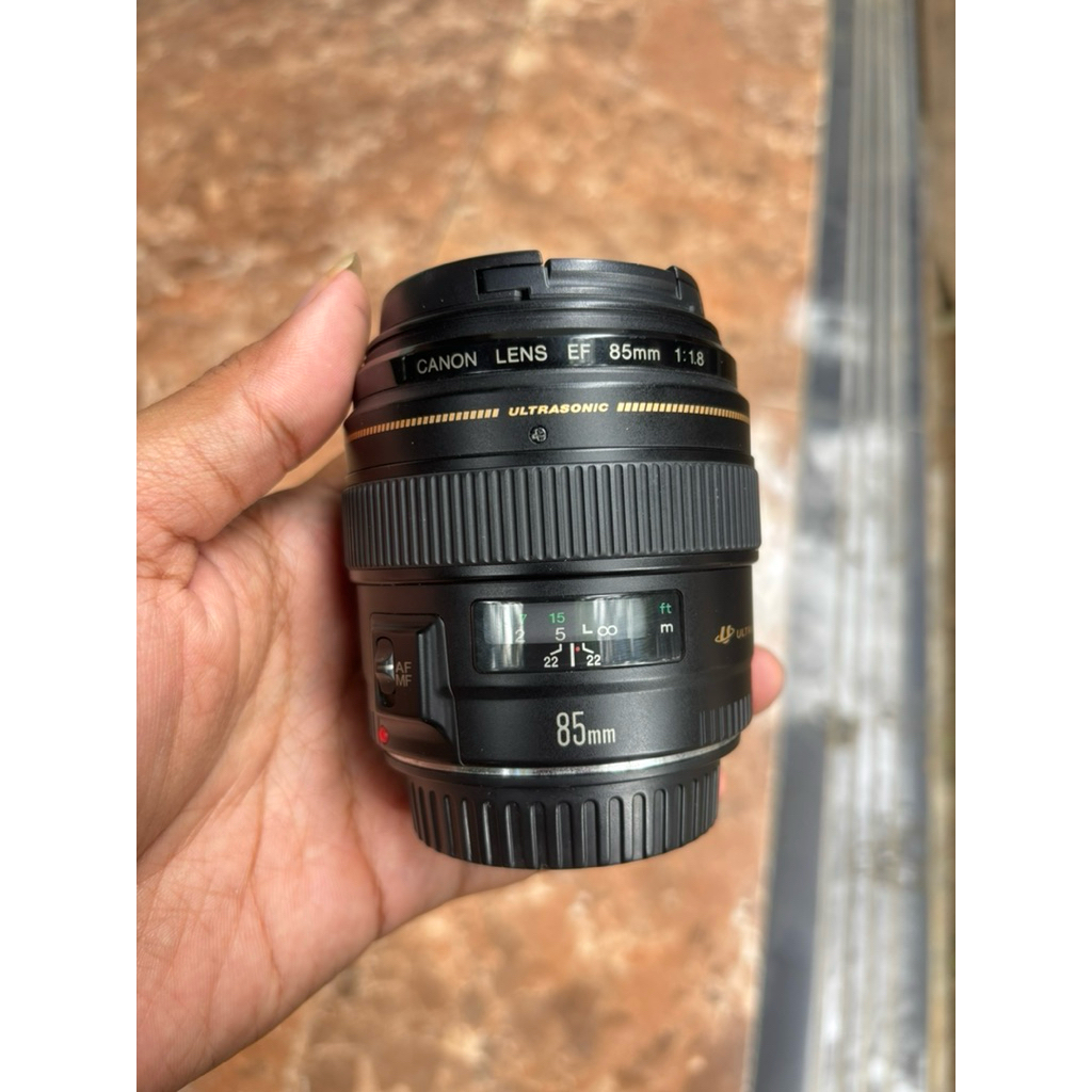 Lensa canon 85mm usm