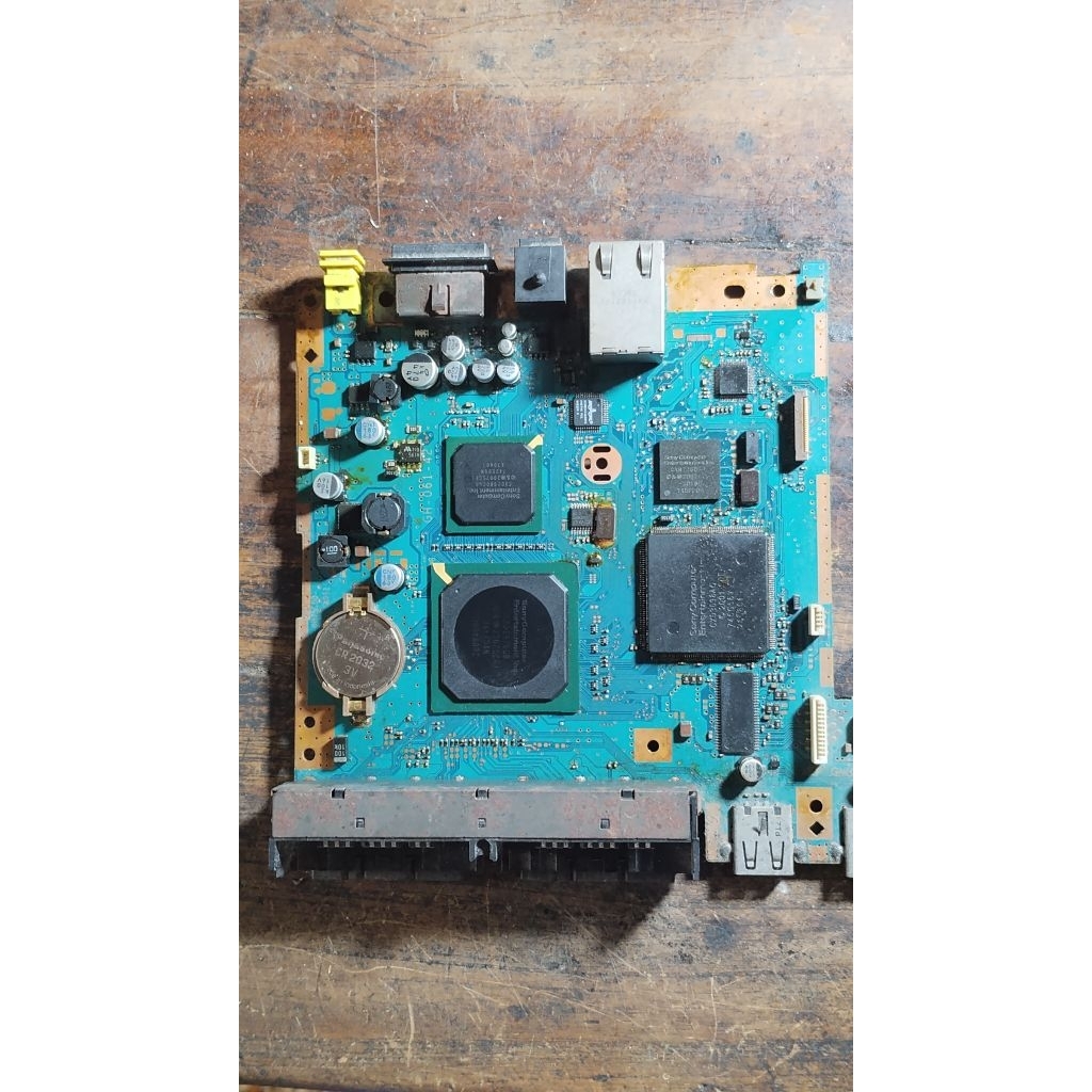 Mainboard ps2 slim rusak bahan olahanTidak garansi/retur