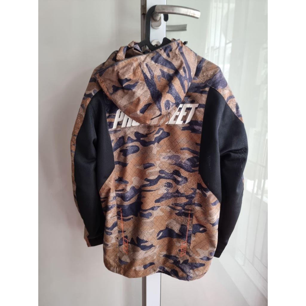 Jaket Prostreet