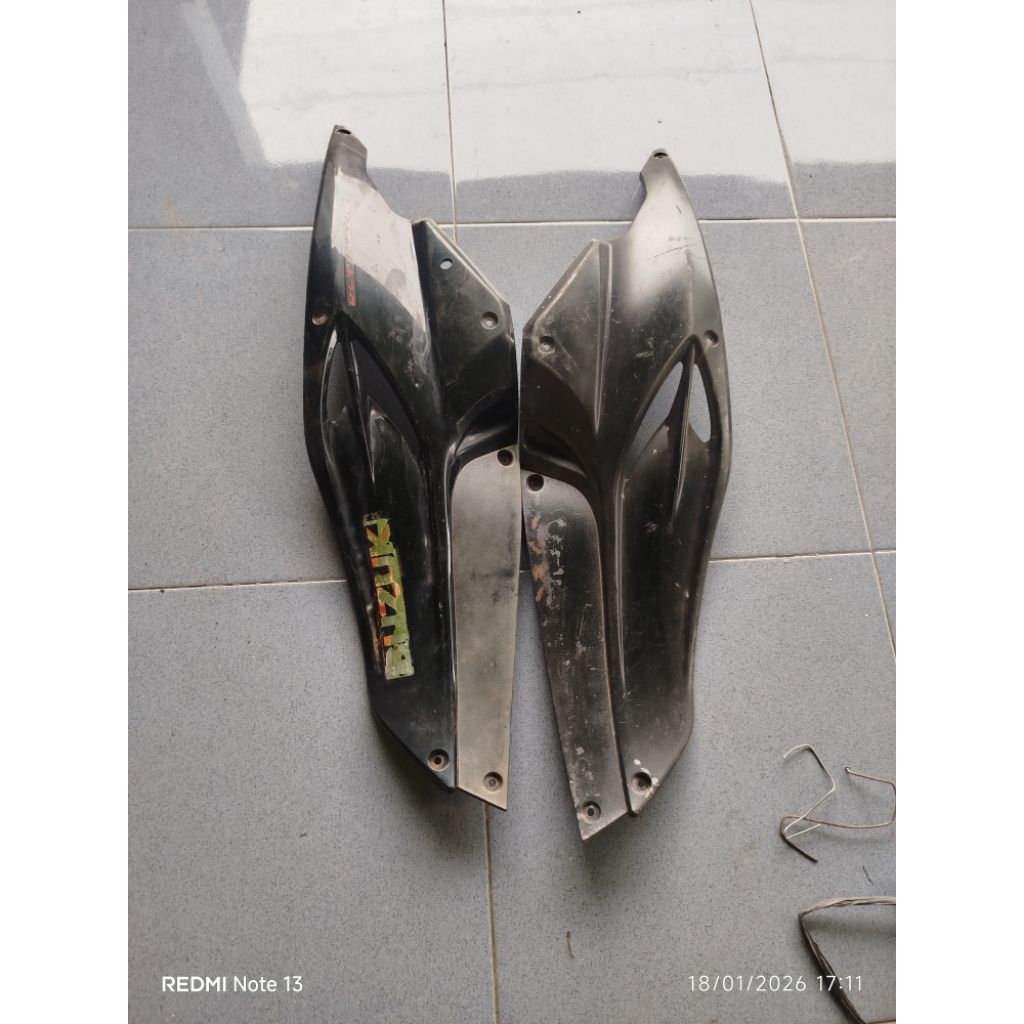 cover tutup aki suzuki skywave 125 original bekas