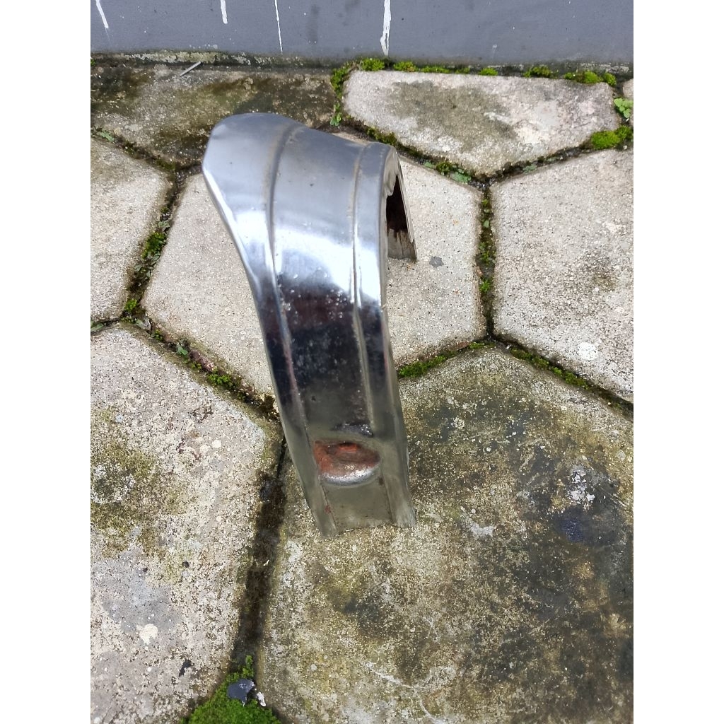 Bando klem sayap Yamaha V80 Super deluxe