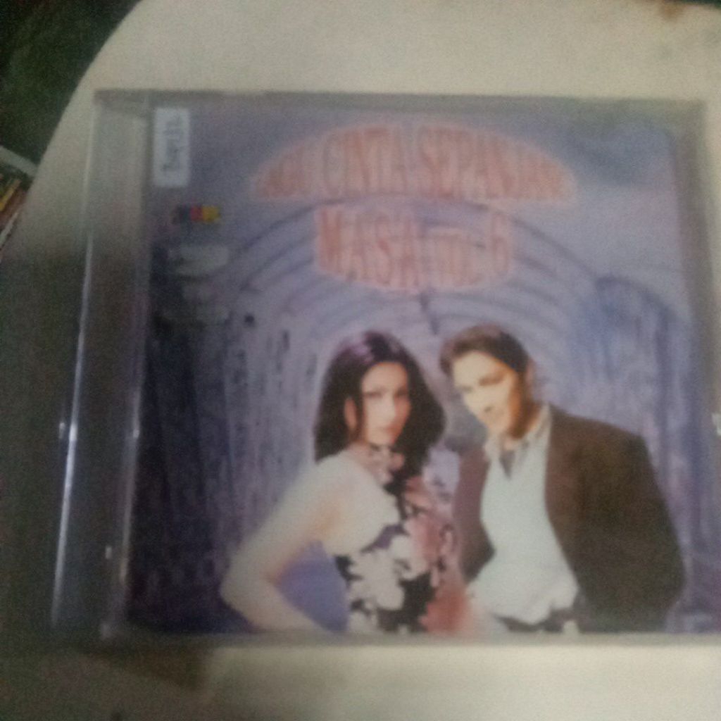 VCD LAGU CINTA BQ132