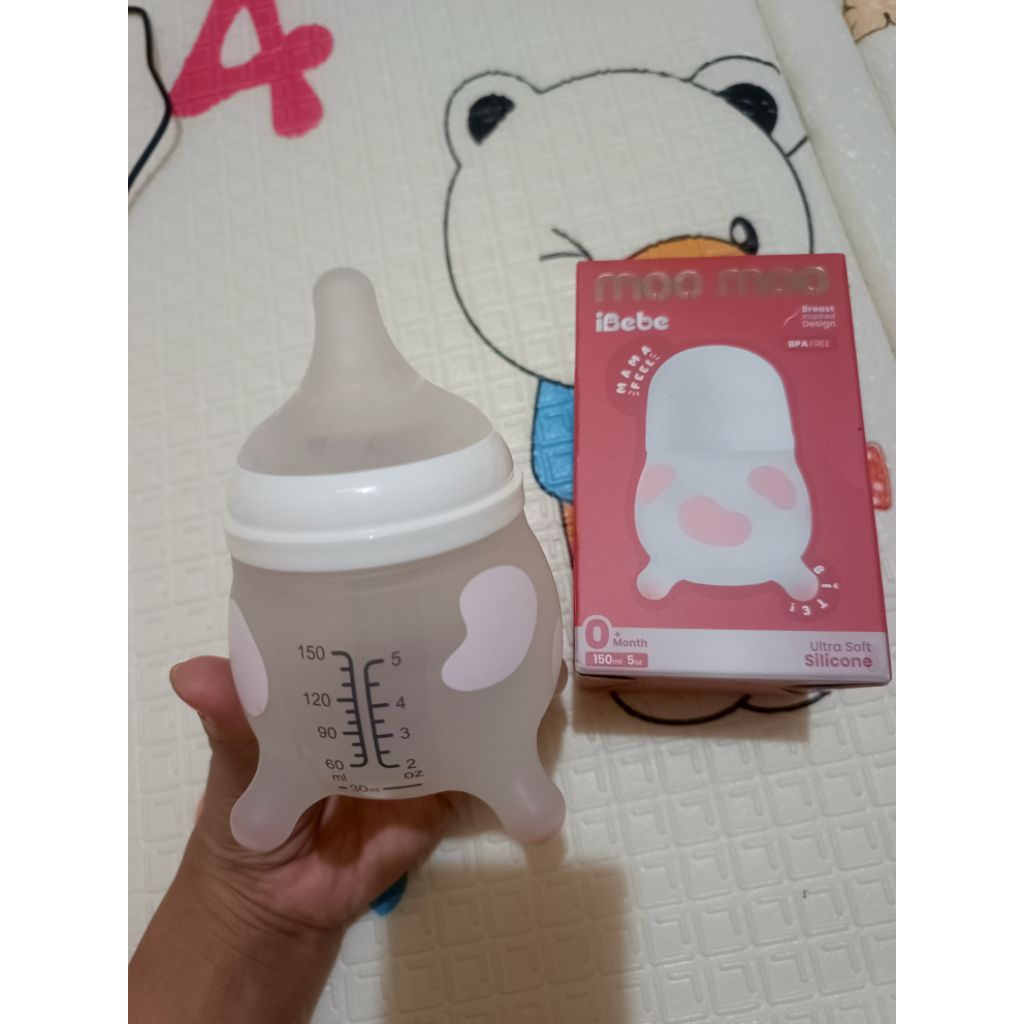 (preloved)botol Susu Bayi Ibebe 240ml - BPA Free, Anti Kolik, Desain Ergonomis