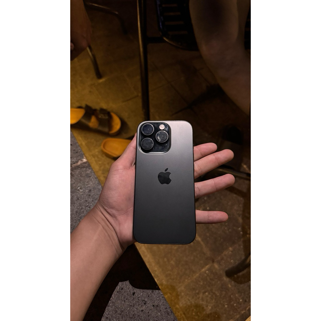 Preloved Iphone 16 Pro 128 Black Titanium Ibox