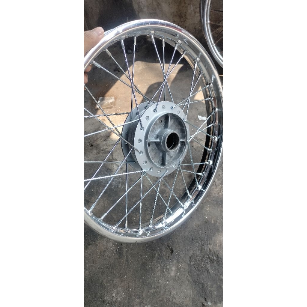 velg jari-jari Supra x lama/fit lama 110 ring 17 bagian blakang pelek baru ORI D.I.D tinggl pasang
