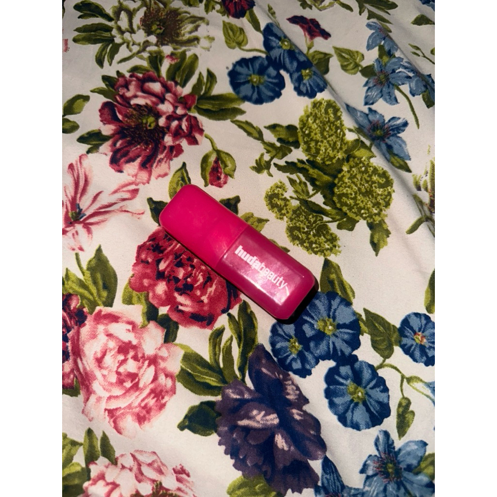 Huda Beauty Liquid Blush Shade Intense Guava PL