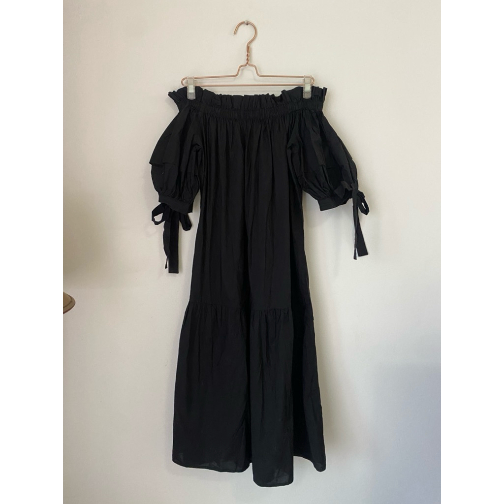 preloved sabrina dress -pomelo