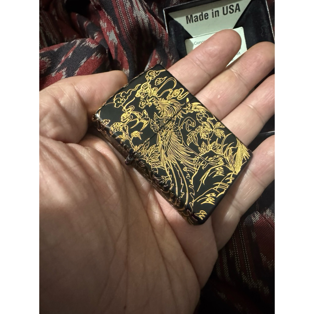 Zippo Phoenix Black Gold limited edition No 5593 Beauty Original Autentic Zippo   AKUR  BOTTOM: C-25