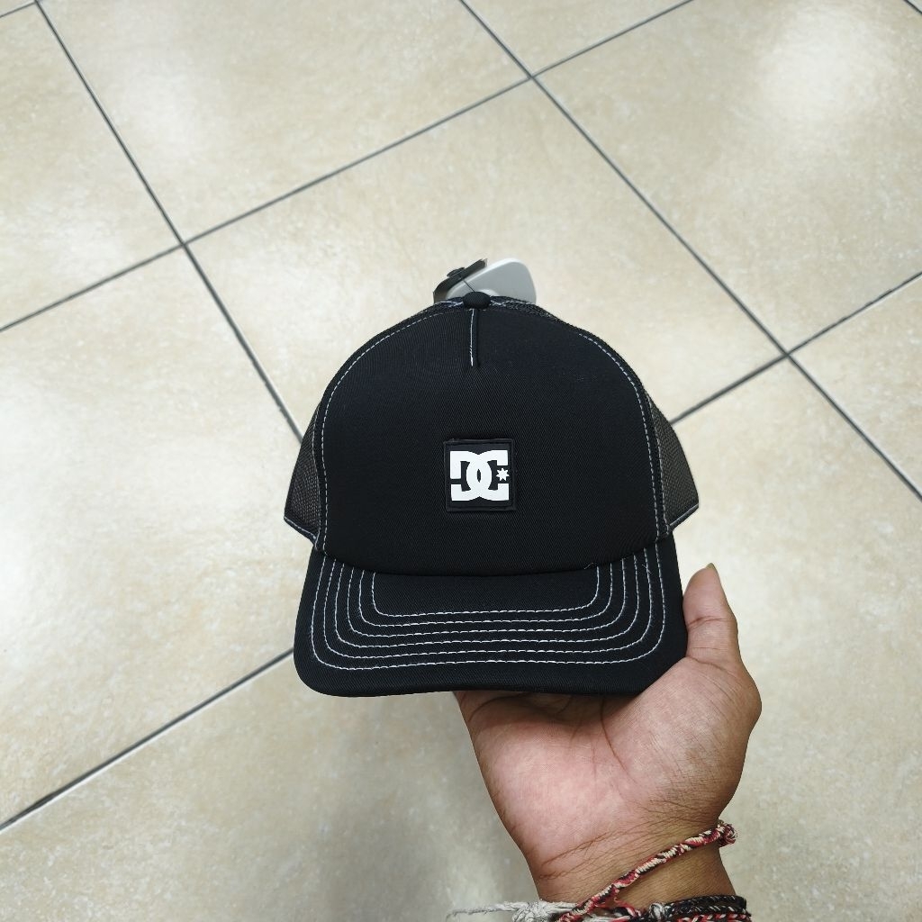 Topi DC Capstar Trucker ID Black Original