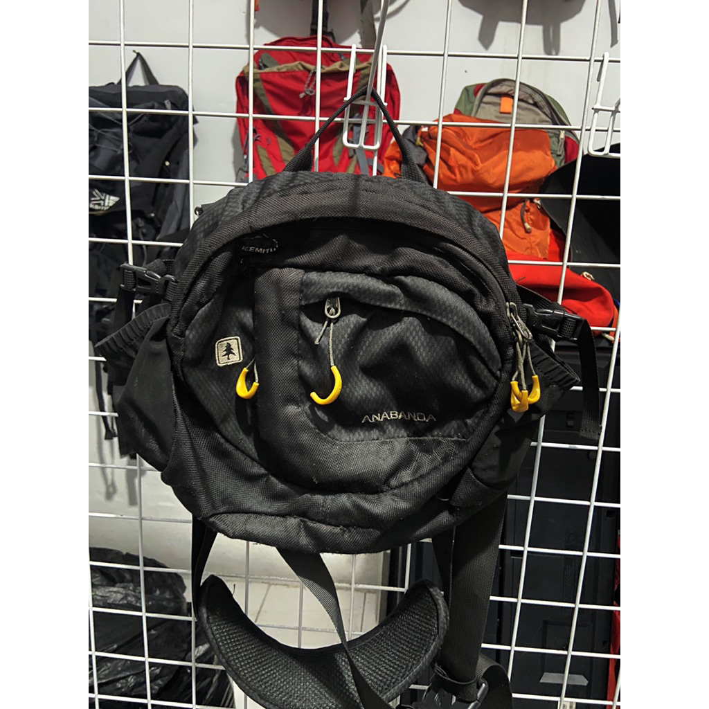 tas slempang consina